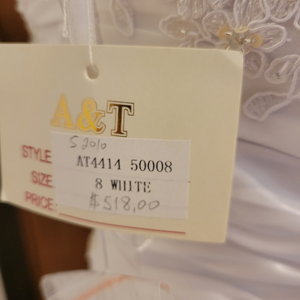 A&T 4414 White Bridal Gown Sz 8 - Picture 16 of 16